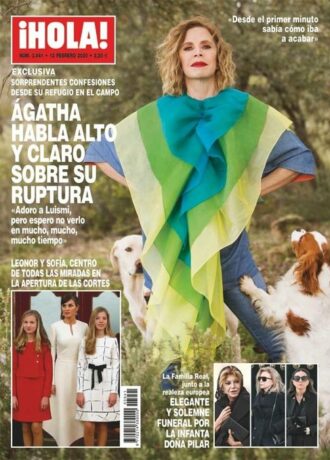 Revista Hola, colores fuertes en decoración